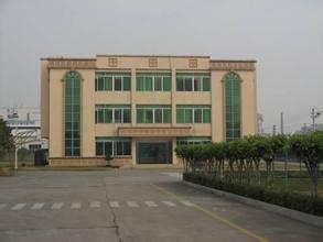 3、線棒廠家倉庫貨架中的貨物